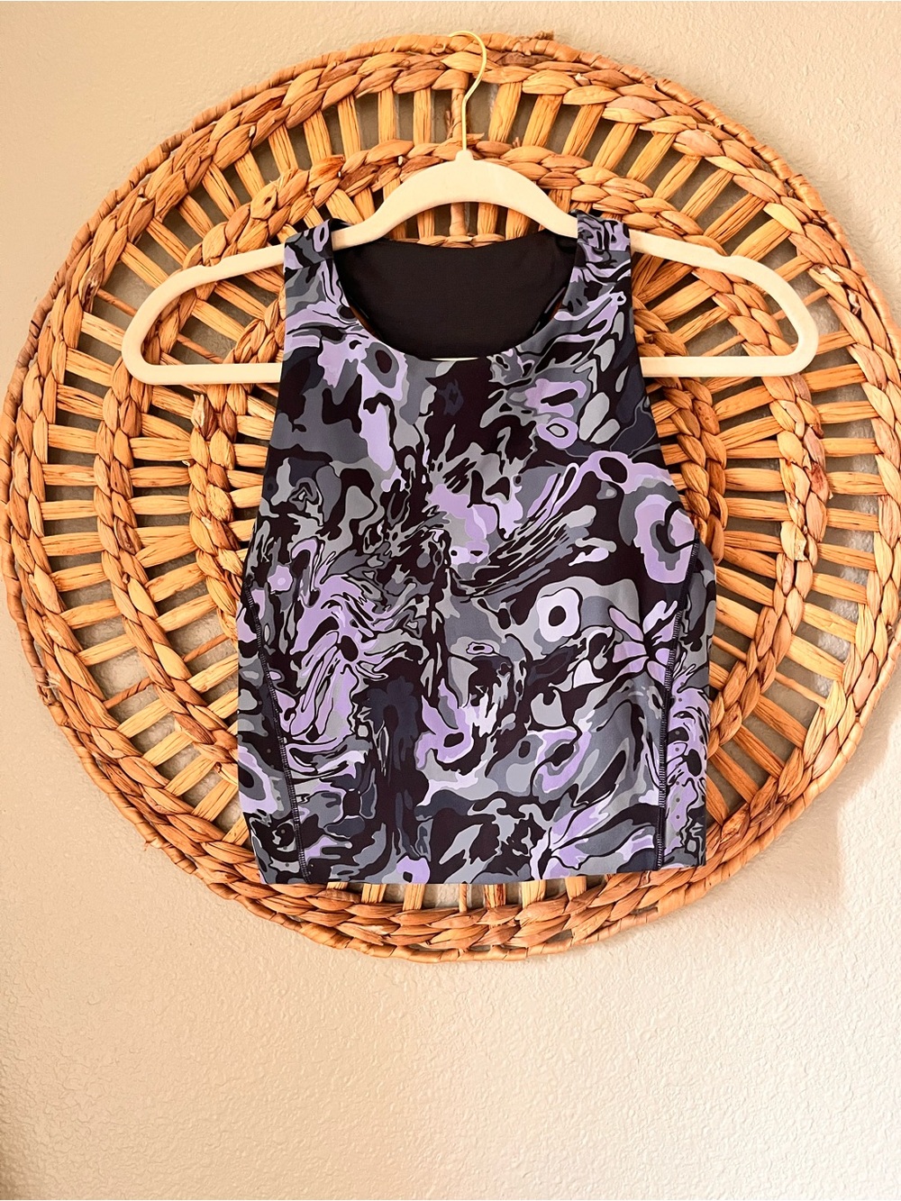 lululemon athletica Women's Marble-Print Crop Tank Top - Black & Lavender